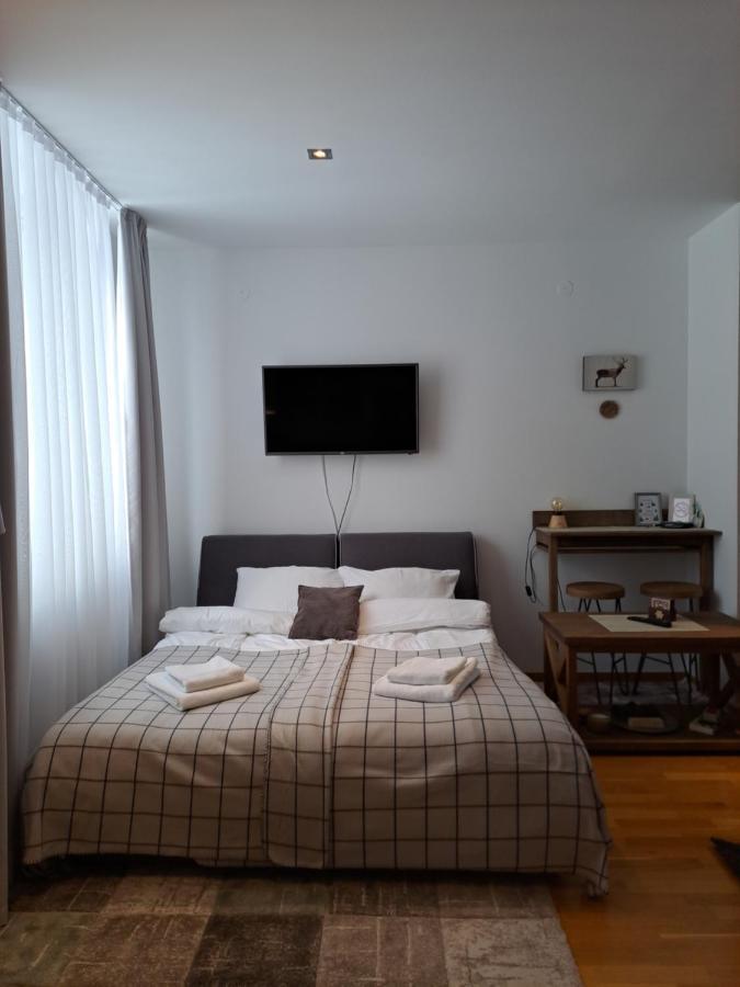 Falling Star Apartman Brzeće المظهر الخارجي الصورة