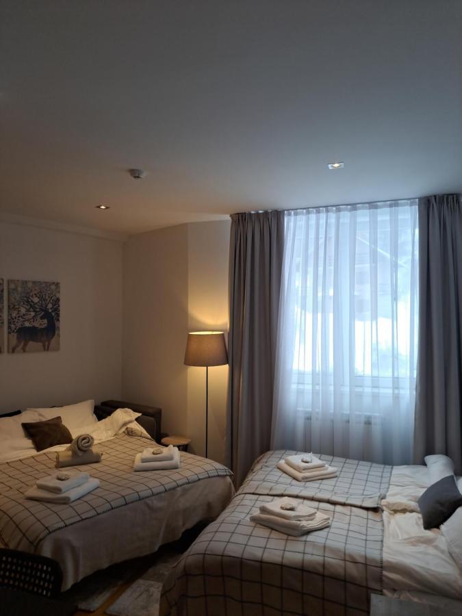 Falling Star Apartman Brzeće المظهر الخارجي الصورة